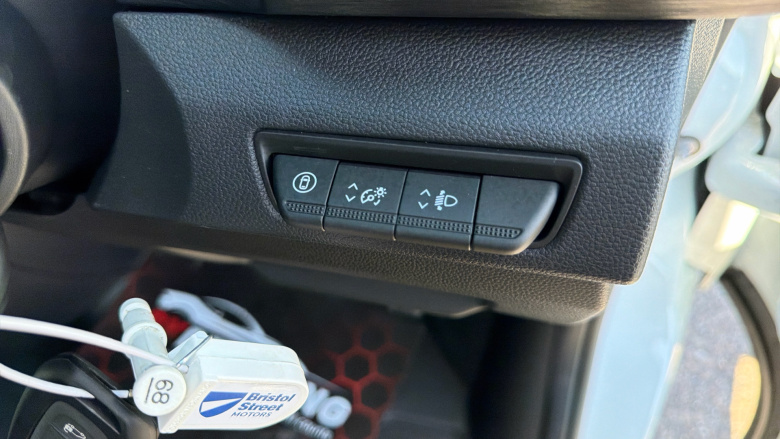 Renault Trafic Lwb Diesel LL30 Blue dCi 150 Extra [Safety] Van